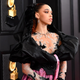 Illustration pour l'article intitulé Noyade dans les volants et les paillettes sur le tapis rouge des 62e Grammys
